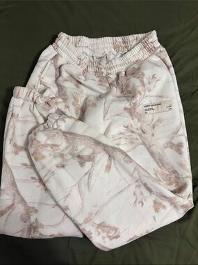 Comfort Collection Joggers - Cream & Brown